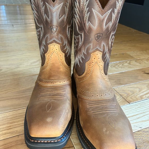 Ariat size 11 D brown